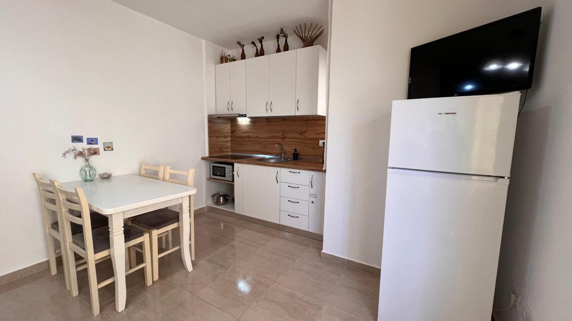 Mire Apartment Durres Exterior photo